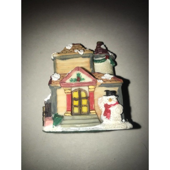 K’s Collection Figurines, Santa house, opens to Santa/Teddy/Tree Christmas - Picture 13 of 13